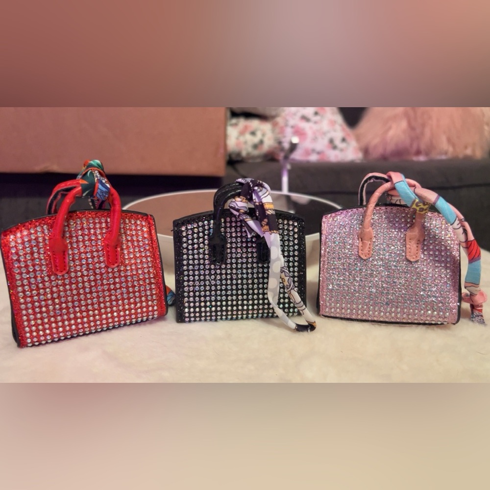 Glamorous Rhinestone Mini Handbag Bag Charms- Red, Pink, Black ❤️🩷🖤 - Picture 12 of 16